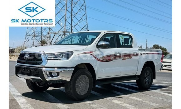 Ra Imported Toyota Hilux funfun Ọkọ̀ in Import - Dubai ni Ashanti Ra Imported Toyota Hilux funfun Ọkọ̀ in Import - Dubai ni Ashanti