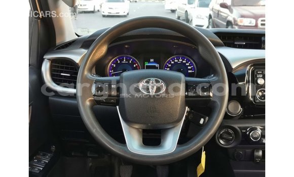 Buy Import Toyota Hilux White Car in Import - Dubai in Ashanti Buy Import Toyota Hilux White Car in Import - Dubai in Ashanti