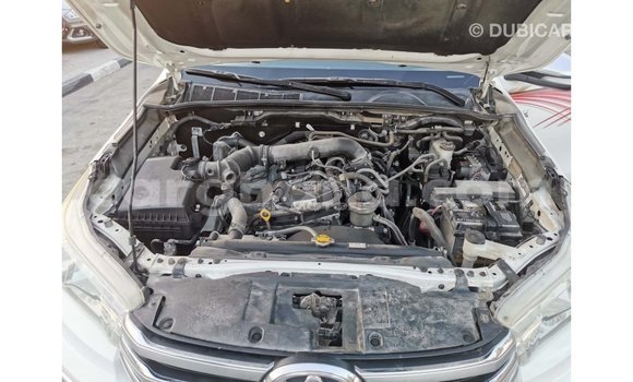 Buy Import Toyota Hilux White Car in Import - Dubai in Ashanti Buy Import Toyota Hilux White Car in Import - Dubai in Ashanti