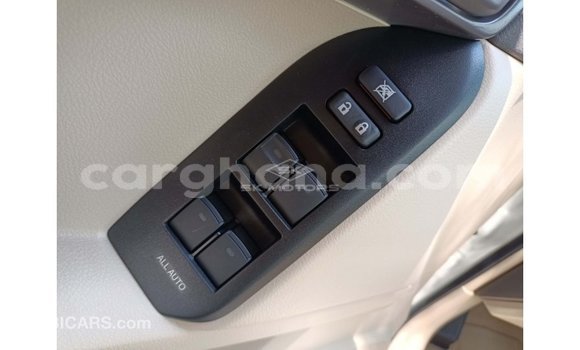 Buy Import Toyota Prado White Car in Import - Dubai in Ashanti Buy Import Toyota Prado White Car in Import - Dubai in Ashanti