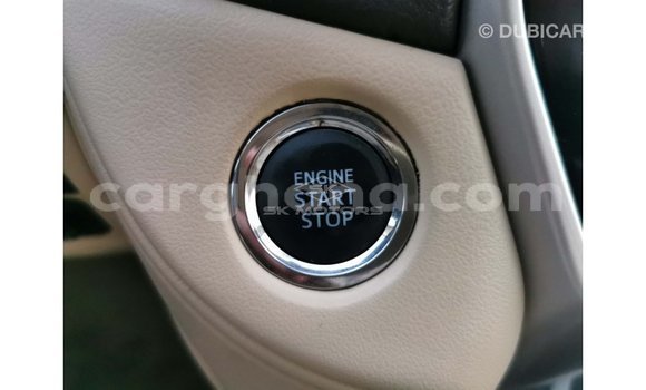 Sayi Imported Toyota Land Cruiser White Mota in Import - Dubai a Ashanti Sayi Imported Toyota Land Cruiser White Mota in Import - Dubai a Ashanti