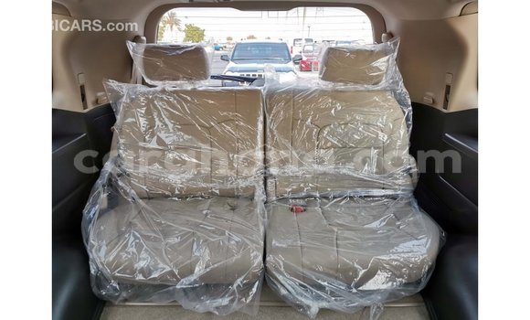 Ra Imported Toyota Land Cruiser Black Ọkọ̀ in Import - Dubai ni Ashanti Ra Imported Toyota Land Cruiser Black Ọkọ̀ in Import - Dubai ni Ashanti