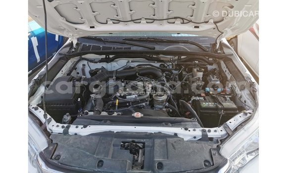 Sayi Imported Toyota Hilux White Mota in Import - Dubai a Ashanti Sayi Imported Toyota Hilux White Mota in Import - Dubai a Ashanti