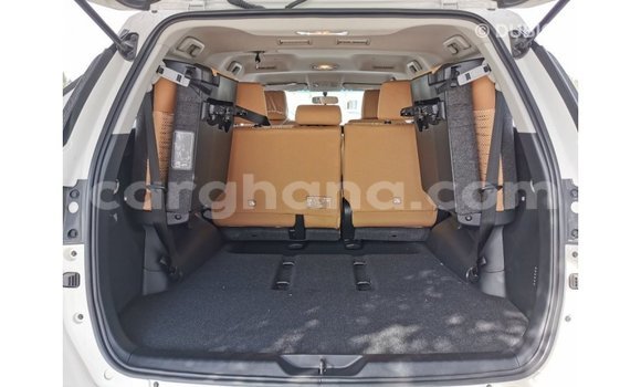 Buy Import Toyota Fortuner White Car in Import - Dubai in Ashanti Buy Import Toyota Fortuner White Car in Import - Dubai in Ashanti