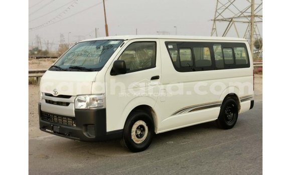 Buy Import Toyota Hiace White Car in Import - Dubai in Ashanti