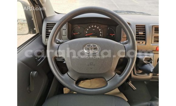 Buy Import Toyota Hiace White Car in Import - Dubai in Ashanti Buy Import Toyota Hiace White Car in Import - Dubai in Ashanti