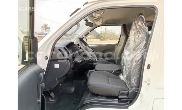 Buy Import Toyota Hiace White Car in Import - Dubai in Ashanti Buy Import Toyota Hiace White Car in Import - Dubai in Ashanti