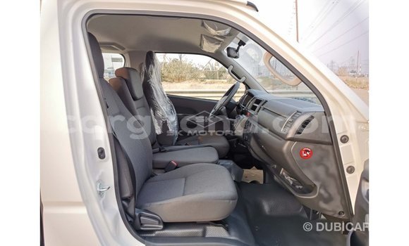 Buy Import Toyota Hiace White Car in Import - Dubai in Ashanti Buy Import Toyota Hiace White Car in Import - Dubai in Ashanti