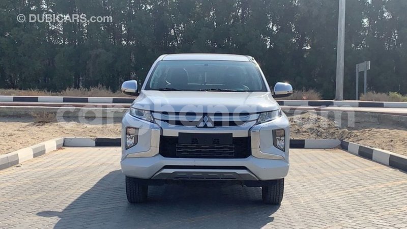 Big with watermark mitsubishi l200 ashanti import dubai 37876