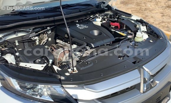 Sayi Imported Mitsubishi L200 White Mota in Import - Dubai a Ashanti Sayi Imported Mitsubishi L200 White Mota in Import - Dubai a Ashanti