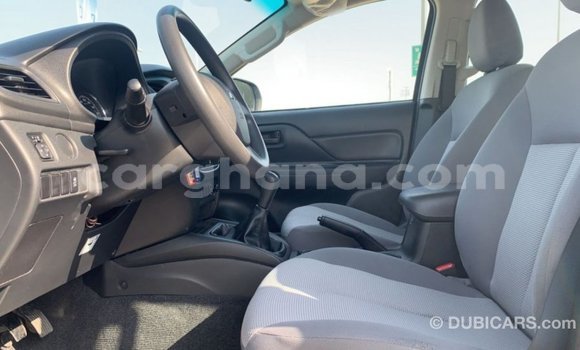 Sayi Imported Mitsubishi L200 White Mota in Import - Dubai a Ashanti Sayi Imported Mitsubishi L200 White Mota in Import - Dubai a Ashanti
