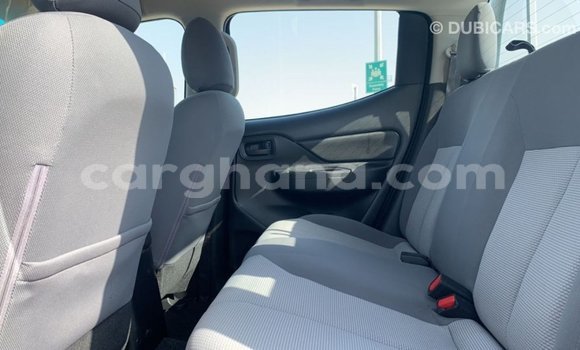 Sayi Imported Mitsubishi L200 White Mota in Import - Dubai a Ashanti Sayi Imported Mitsubishi L200 White Mota in Import - Dubai a Ashanti