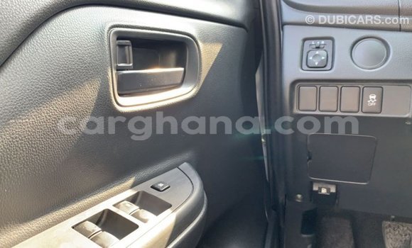 Sayi Imported Mitsubishi L200 White Mota in Import - Dubai a Ashanti Sayi Imported Mitsubishi L200 White Mota in Import - Dubai a Ashanti