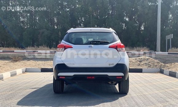 Ra Imported Nissan Evalia funfun Ọkọ̀ akẹ́rù ńlá in Import - Dubai ni Ashanti Ra Imported Nissan Evalia funfun Ọkọ̀ akẹ́rù ńlá in Import - Dubai ni Ashanti