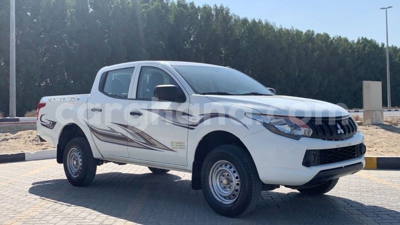 Big with watermark mitsubishi l200 ashanti import dubai 37883