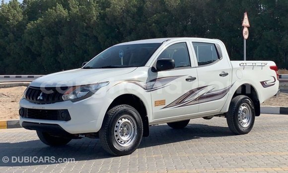 Buy Import Mitsubishi L200 White Car in Import - Dubai in Ashanti Buy Import Mitsubishi L200 White Car in Import - Dubai in Ashanti