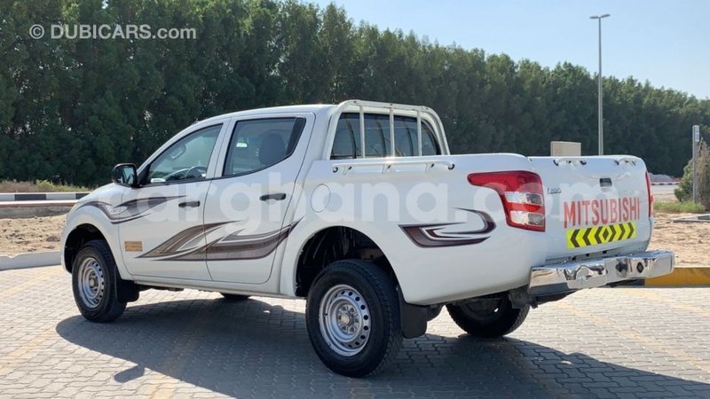 Big with watermark mitsubishi l200 ashanti import dubai 37883