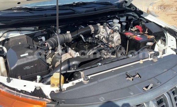 Buy Import Mitsubishi L200 White Car in Import - Dubai in Ashanti Buy Import Mitsubishi L200 White Car in Import - Dubai in Ashanti