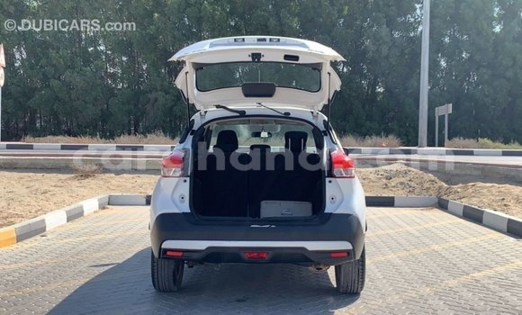 Sayi Imported Nissan Evalia White Babbar mota in Import - Dubai a Ashanti Sayi Imported Nissan Evalia White Babbar mota in Import - Dubai a Ashanti