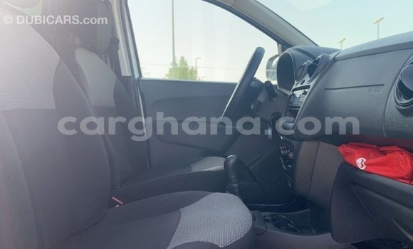 Ra Imported Renault 18 funfun Ọkọ̀ in Import - Dubai ni Ashanti Ra Imported Renault 18 funfun Ọkọ̀ in Import - Dubai ni Ashanti