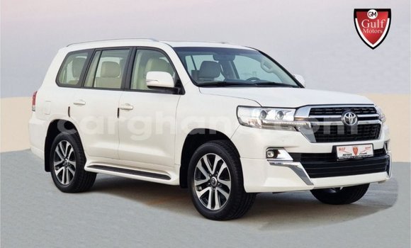 Ra Imported Toyota Land Cruiser funfun Ọkọ̀ in Import - Dubai ni Ashanti Ra Imported Toyota Land Cruiser funfun Ọkọ̀ in Import - Dubai ni Ashanti