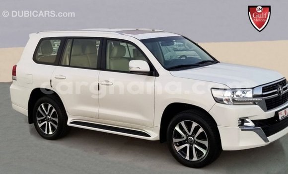 Ra Imported Toyota Land Cruiser funfun Ọkọ̀ in Import - Dubai ni Ashanti Ra Imported Toyota Land Cruiser funfun Ọkọ̀ in Import - Dubai ni Ashanti
