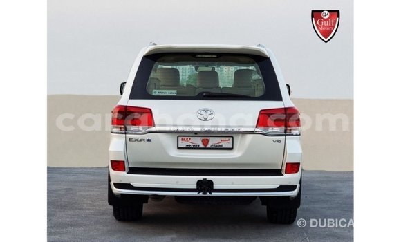Ra Imported Toyota Land Cruiser funfun Ọkọ̀ in Import - Dubai ni Ashanti Ra Imported Toyota Land Cruiser funfun Ọkọ̀ in Import - Dubai ni Ashanti