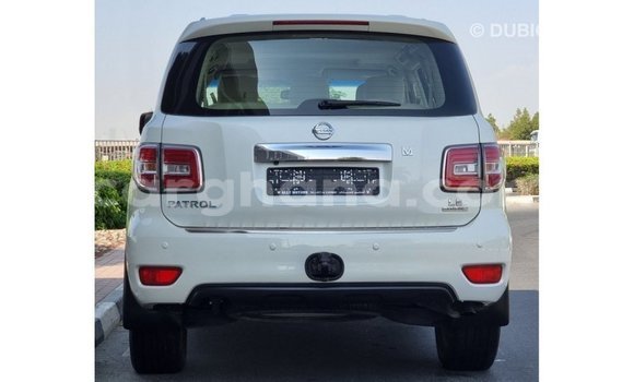 Ra Imported Nissan Patrol funfun Ọkọ̀ in Import - Dubai ni Ashanti Ra Imported Nissan Patrol funfun Ọkọ̀ in Import - Dubai ni Ashanti