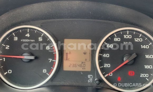 Sayi Imported Mitsubishi L200 White Mota in Import - Dubai a Ashanti Sayi Imported Mitsubishi L200 White Mota in Import - Dubai a Ashanti