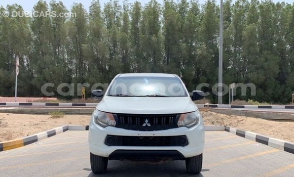 Sayi Imported Mitsubishi L200 White Mota in Import - Dubai a Ashanti Sayi Imported Mitsubishi L200 White Mota in Import - Dubai a Ashanti