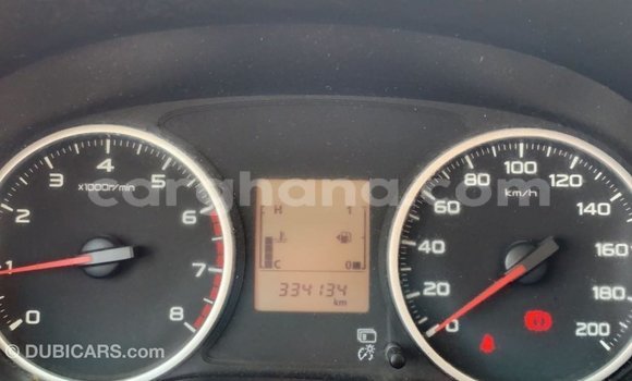 Sayi Imported Mitsubishi L200 White Mota in Import - Dubai a Ashanti Sayi Imported Mitsubishi L200 White Mota in Import - Dubai a Ashanti