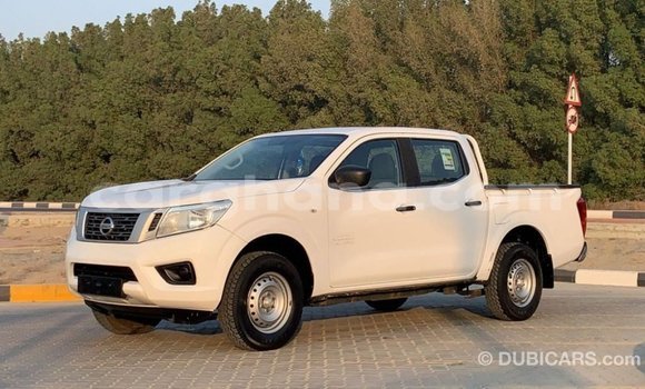 Buy Import Nissan Navara White Car in Import - Dubai in Ashanti Buy Import Nissan Navara White Car in Import - Dubai in Ashanti