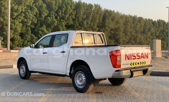 Buy Import Nissan Navara White Car in Import - Dubai in Ashanti Buy Import Nissan Navara White Car in Import - Dubai in Ashanti