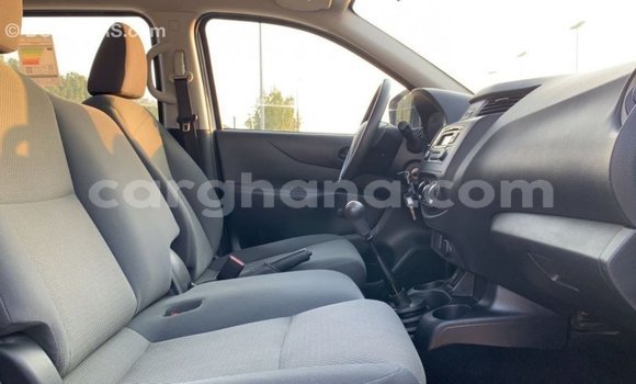 Buy Import Nissan Navara White Car in Import - Dubai in Ashanti Buy Import Nissan Navara White Car in Import - Dubai in Ashanti