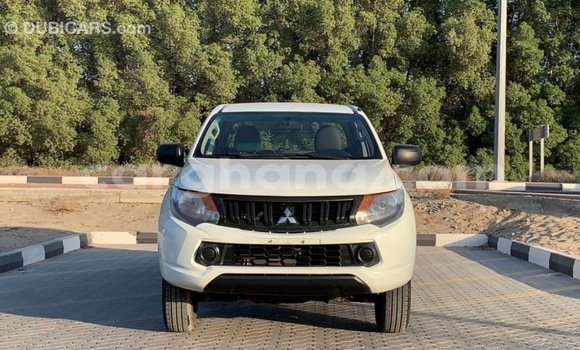 Ra Imported Mitsubishi L200 funfun Ọkọ̀ in Import - Dubai ni Ashanti Ra Imported Mitsubishi L200 funfun Ọkọ̀ in Import - Dubai ni Ashanti