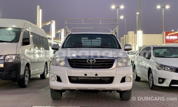 Buy Import Toyota Hilux White Car in Import - Dubai in Ashanti Buy Import Toyota Hilux White Car in Import - Dubai in Ashanti