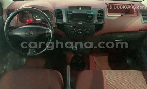 Buy Import Toyota Hilux White Car in Import - Dubai in Ashanti Buy Import Toyota Hilux White Car in Import - Dubai in Ashanti