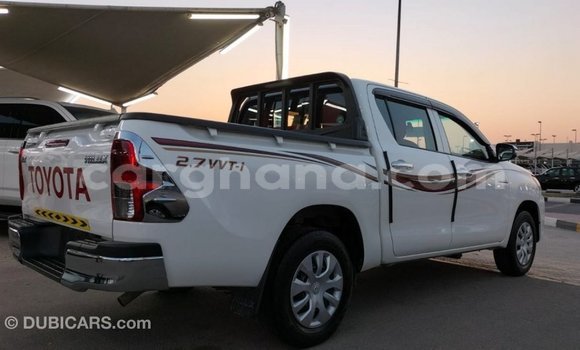 Buy Import Toyota Hilux White Car in Import - Dubai in Ashanti Buy Import Toyota Hilux White Car in Import - Dubai in Ashanti