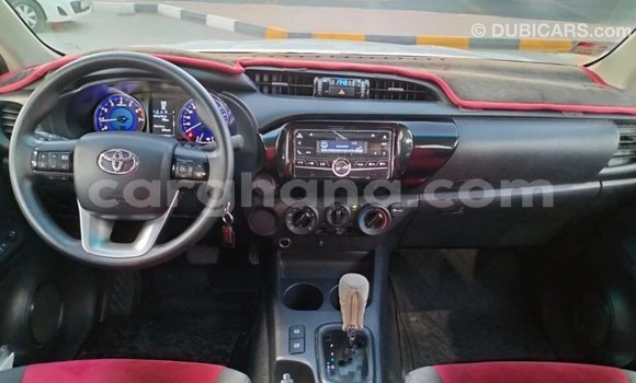 Buy Import Toyota Hilux White Car in Import - Dubai in Ashanti Buy Import Toyota Hilux White Car in Import - Dubai in Ashanti