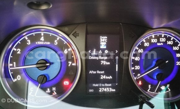 Buy Import Toyota Hilux White Car in Import - Dubai in Ashanti Buy Import Toyota Hilux White Car in Import - Dubai in Ashanti