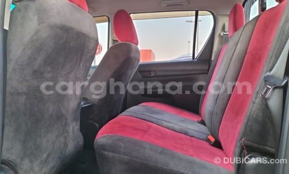 Buy Import Toyota Hilux White Car in Import - Dubai in Ashanti Buy Import Toyota Hilux White Car in Import - Dubai in Ashanti