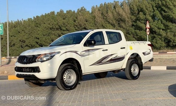 Ra Imported Mitsubishi L200 funfun Ọkọ̀ in Import - Dubai ni Ashanti Ra Imported Mitsubishi L200 funfun Ọkọ̀ in Import - Dubai ni Ashanti