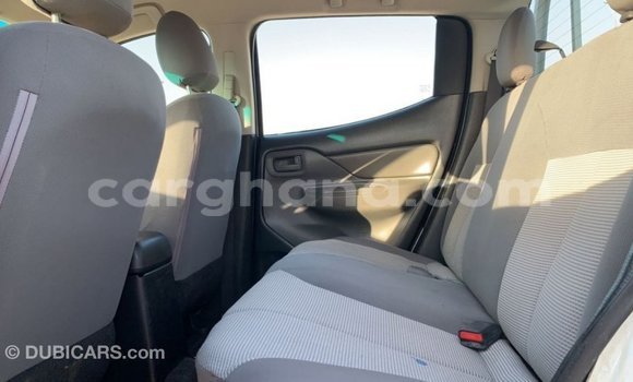 Ra Imported Mitsubishi L200 funfun Ọkọ̀ in Import - Dubai ni Ashanti Ra Imported Mitsubishi L200 funfun Ọkọ̀ in Import - Dubai ni Ashanti