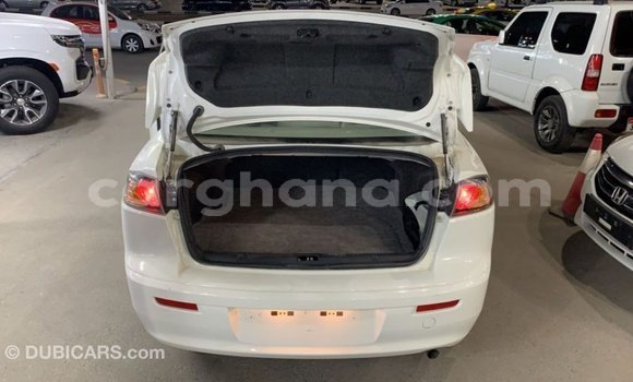 Ra Imported Mitsubishi Lancer funfun Ọkọ̀ in Import - Dubai ni Ashanti Ra Imported Mitsubishi Lancer funfun Ọkọ̀ in Import - Dubai ni Ashanti