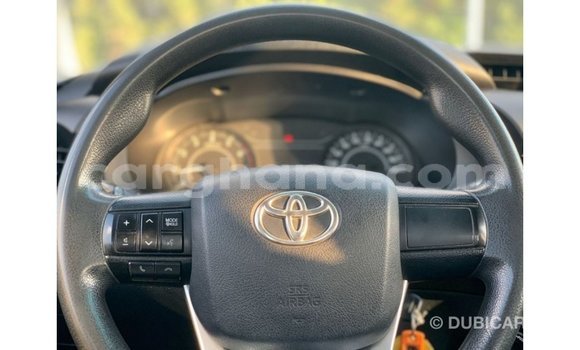 Ra Imported Toyota Hilux funfun Ọkọ̀ in Import - Dubai ni Ashanti Ra Imported Toyota Hilux funfun Ọkọ̀ in Import - Dubai ni Ashanti