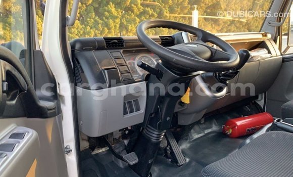 Buy Import Mitsubishi i White Car in Import - Dubai in Ashanti Buy Import Mitsubishi i White Car in Import - Dubai in Ashanti