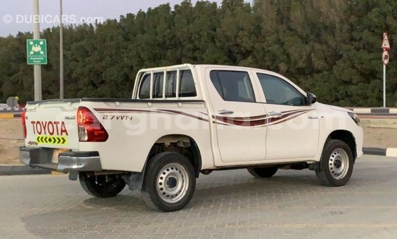 Ra Imported Toyota Hilux funfun Ọkọ̀ in Import - Dubai ni Ashanti Ra Imported Toyota Hilux funfun Ọkọ̀ in Import - Dubai ni Ashanti