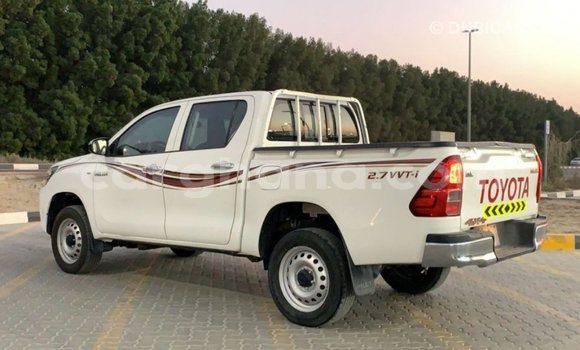 Ra Imported Toyota Hilux funfun Ọkọ̀ in Import - Dubai ni Ashanti Ra Imported Toyota Hilux funfun Ọkọ̀ in Import - Dubai ni Ashanti