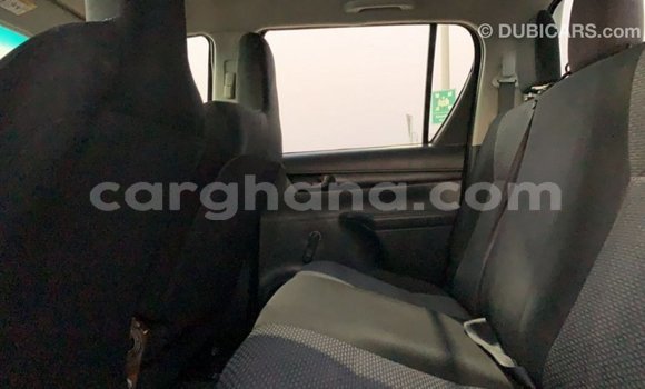 Ra Imported Toyota Hilux funfun Ọkọ̀ in Import - Dubai ni Ashanti Ra Imported Toyota Hilux funfun Ọkọ̀ in Import - Dubai ni Ashanti