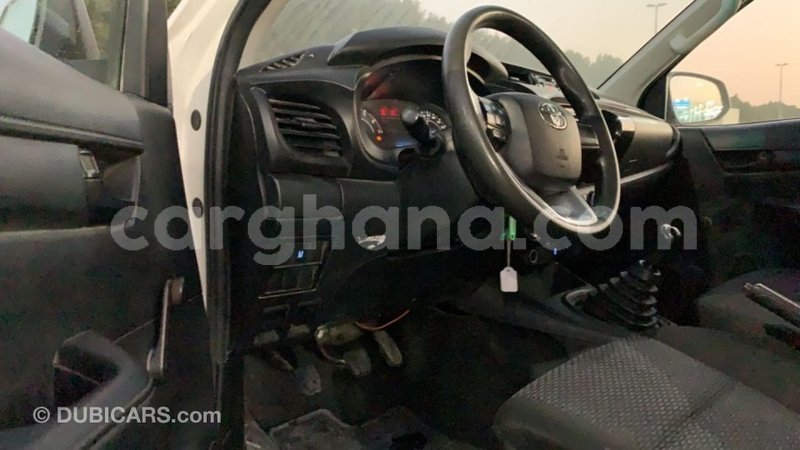 Big with watermark toyota hilux ashanti import dubai 37906